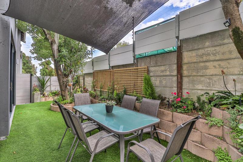 3 Bedroom Property for Sale in Protea Heights Western Cape